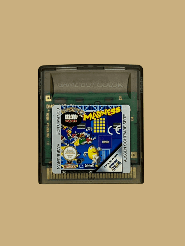 Game boy color m&m's minis madnes front