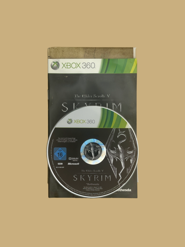 Xbox 360 the elder scrolls v skyrim booklet 2