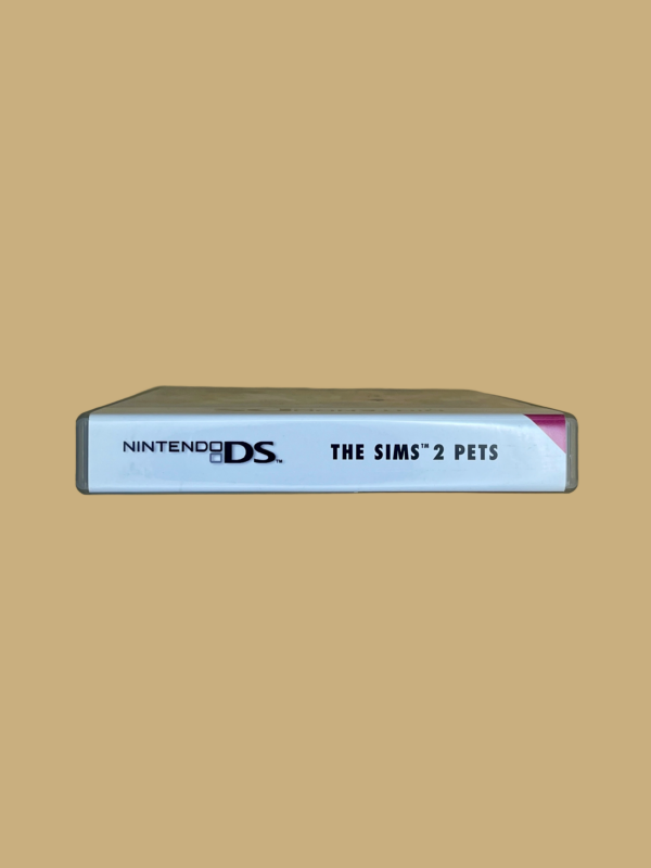 Nintendo ds the sims 2 pets middle