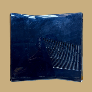 Microsoft XBOX 360 S: 250GB (Model 1439)