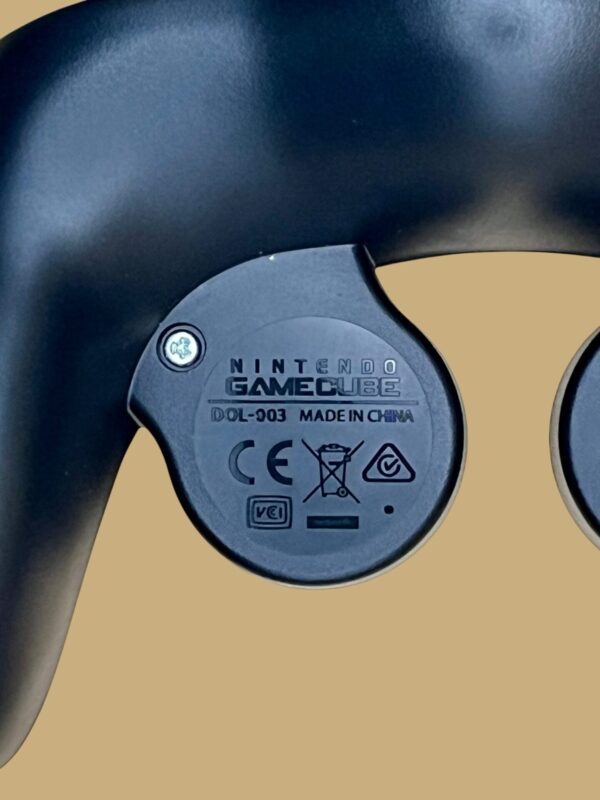Nintendo GameCube: Super Smash Bros. Ultimate Controller (Model DOL-003) - Image 3