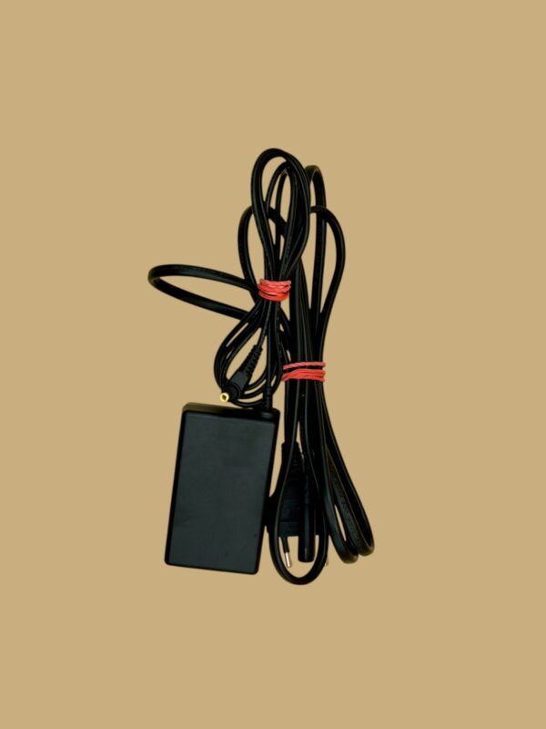 Sony DualSense Lade Station (Model CFI-ZDST) – Bild 4