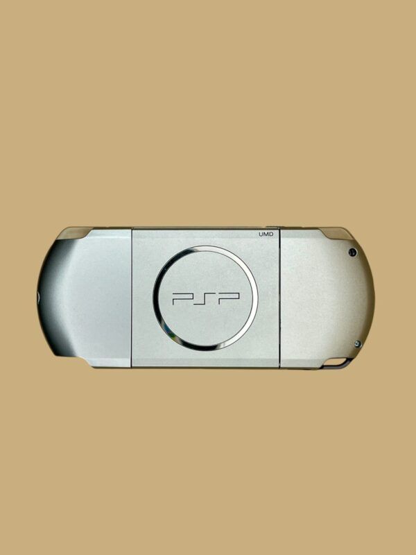 Sony PlayStation Portable (PSP) Slim & Lite: Silber (Model PSP3004) – Bild 5