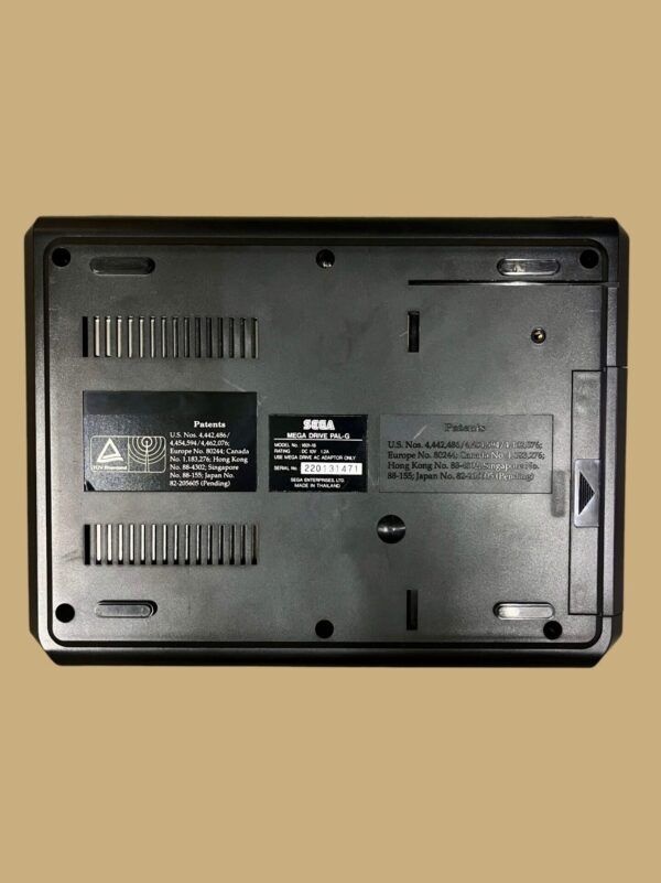 Sega Mega Drive (Model 1601-18) – Bild 2