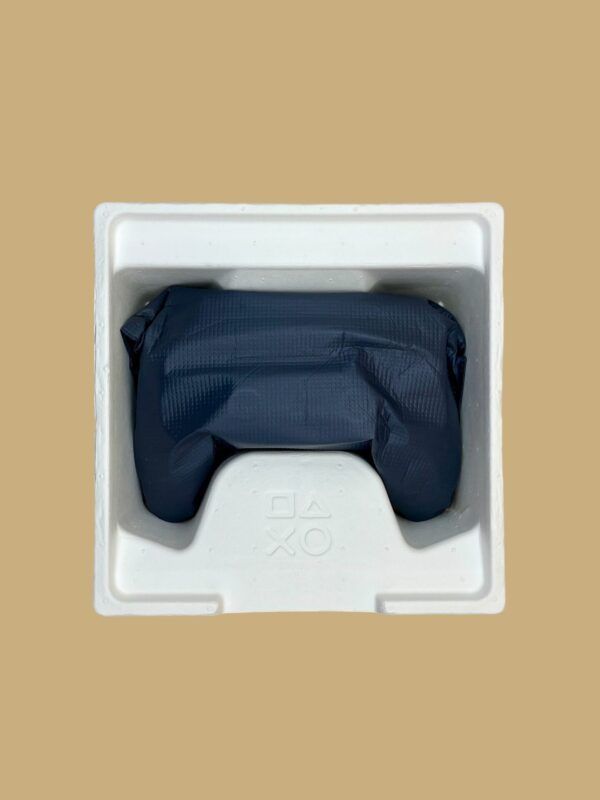 DualSense 30th Anniversary Limited Edition Controller – Bild 3