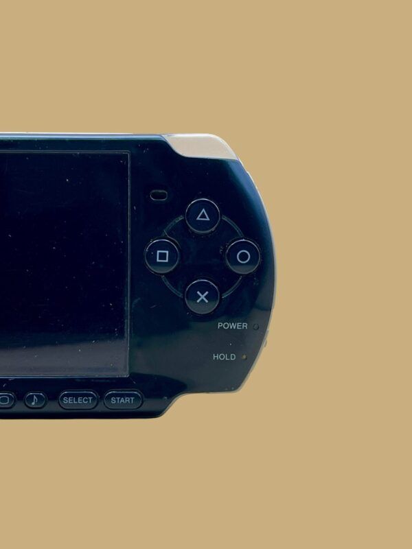 Sony PlayStation Portable PSP 3004: schwarz (Model PSP3004) – Bild 3
